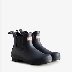 Women’s Hunter boots - original Chelsea boots size 7 Navy